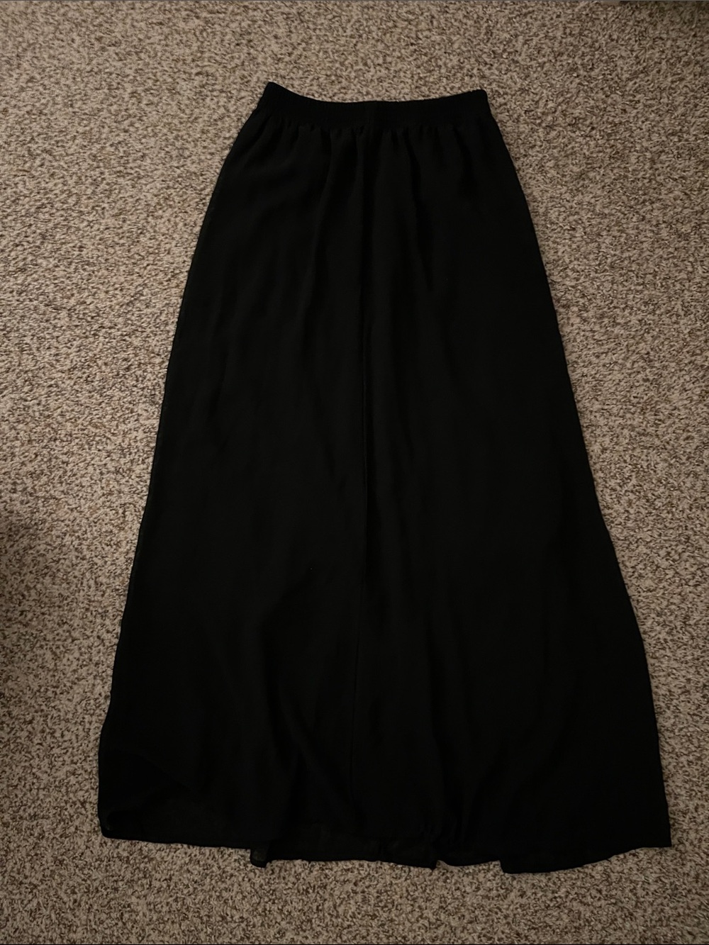 Black Women's Maxi Skirt - Classic Everyday Style